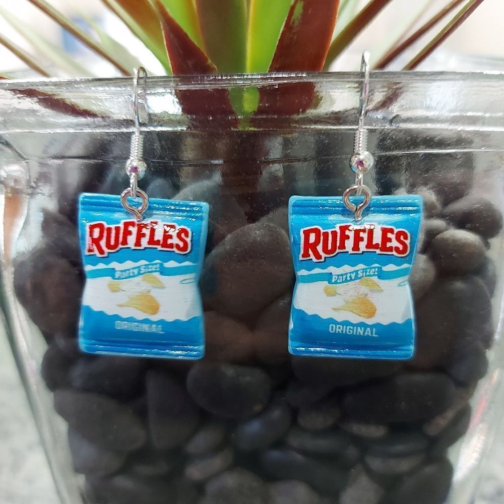 Assorted chip earrings Lays, Doritos, Ruffles - Picture 11 of 16